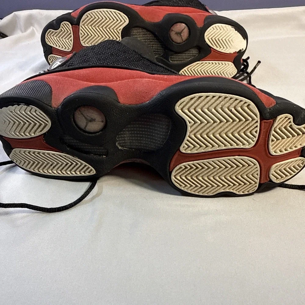 Nike Air Jordan 13 Retro Bred Black Red 7Y Pre-Owned 2017 Release